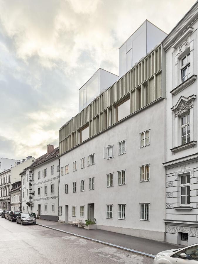 Stilvoll Und Luftig Im Herzen Von Linz Exterior foto