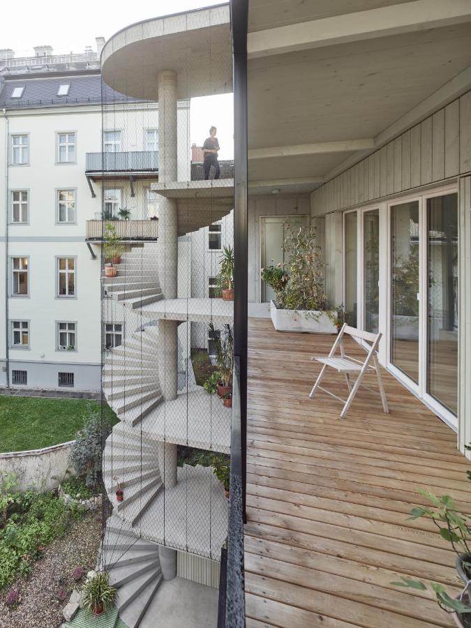 Stilvoll Und Luftig Im Herzen Von Linz Exterior foto